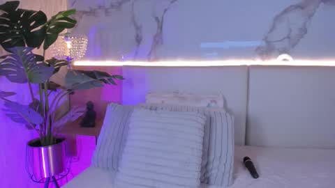 Valery online show from 12/18/25, 03:56