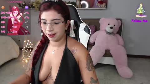 Snapshot of _vane_lopez chatting on 12/29/24, 11:18 vane online show from 12/29/24, 11:18