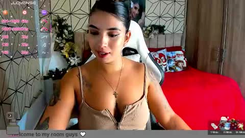 Snapshot of _vane_lopez chatting on 11/28/25, 08:44 vane online show from 11/28/25, 08:44