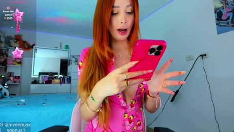 stephany online show from 01/08/25, 02:46
