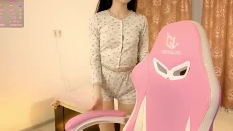 Snapshot of _velvet_doll chatting on 02/17/26, 10:27 Misa online show from 02/17/26, 10:27