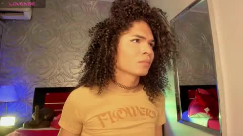 Venus online show from 09/26/25, 05:00