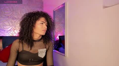 Venus online show from 10/25/25, 05:37