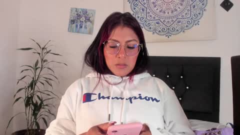 Veronica online show from 01/14/25, 01:17