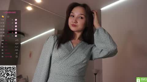 Viola online show from 03/03/25, 04:35