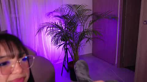 VICTORIA online show from 09/30/25, 11:32