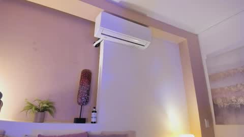 Victoria online show from 04/07/26, 12:38