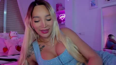   online show from 12/02/25, 09:32