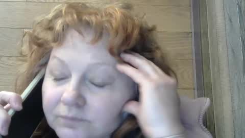 Snapshot of _viki__ chatting on 04/15/26, 09:05 _viki__ online show from 04/15/26, 09:05