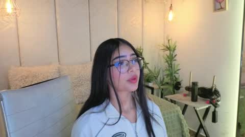   online show from 04/01/26, 08:17