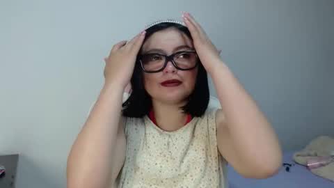 Snapshot of _wanndaa_ chatting on 11/05/25, 02:50 wanda online show from 11/05/25, 02:50