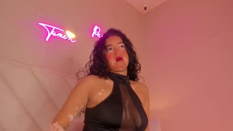 Snapshot of _wendy_x chatting on 11/24/25, 11:54 _wendy_x online show from 11/24/25, 11:54