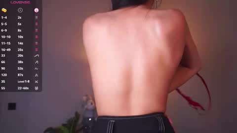 Anna online show from 12/22/25, 09:39