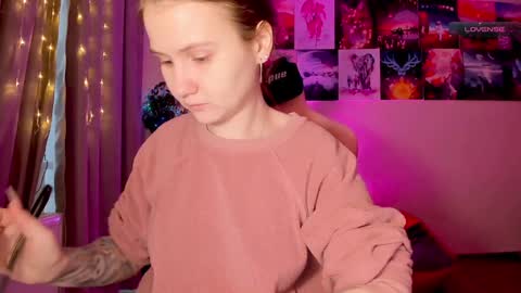 Enni online show from 02/02/25, 08:57