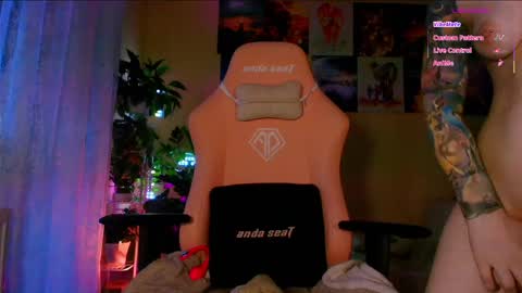 Enni online show from 04/09/26, 05:51