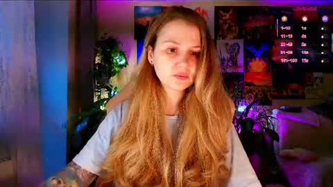 Snapshot of _witch__ chatting on 07/07/26, 05:21 Enni online show from 07/07/26, 05:21