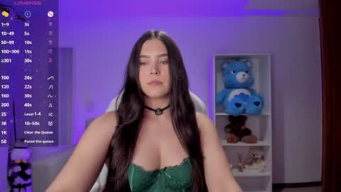 Luisa  online show from 06/13/26, 05:05