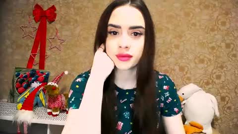 Snapshot of _your_fantasy_girl chatting on 01/05/25, 12:42 Alisa online show from 01/05/25, 12:42