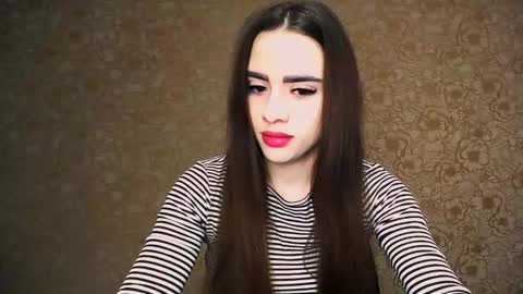 Snapshot of _your_fantasy_girl chatting on 01/11/25, 09:04 Alisa online show from 01/11/25, 09:04