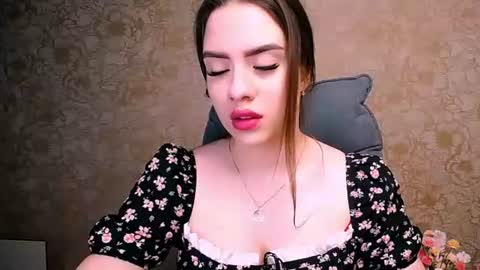 Snapshot of _your_fantasy_girl chatting on 06/11/26, 11:41 Alisa online show from 06/11/26, 11:41