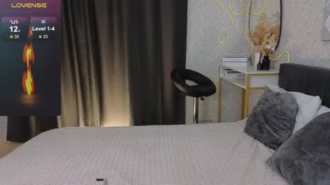 Jasmine online show from 01/26/25, 08:25