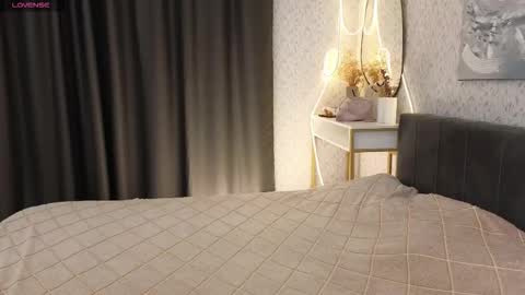 Jasmine online show from 10/11/25, 08:24