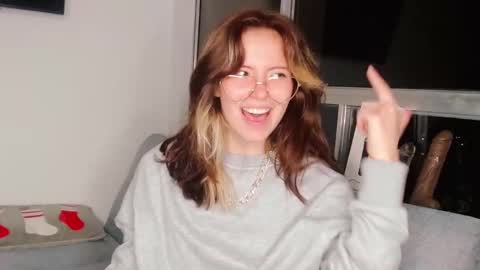 _yourcherrybomb online show from 12/31/24, 05:55