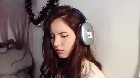 _yourcherrybomb online show from 10/30/25, 12:12