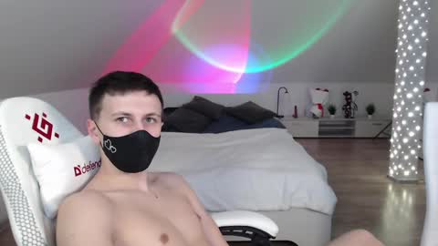 Nicole  Thomas  Dave online show from 03/12/25, 03:18