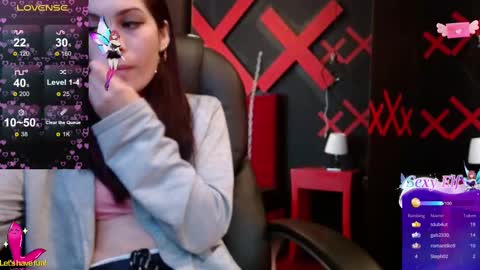 Snapshot of _yuyi chatting on 03/09/25, 02:21 Yuyi online show from 03/09/25, 02:21