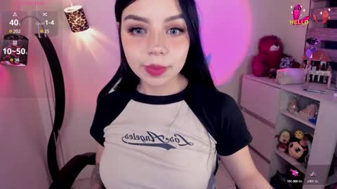 Snapshot of _zathara_ chatting on 02/01/25, 01:55 _zathara_ online show from 02/01/25, 01:55