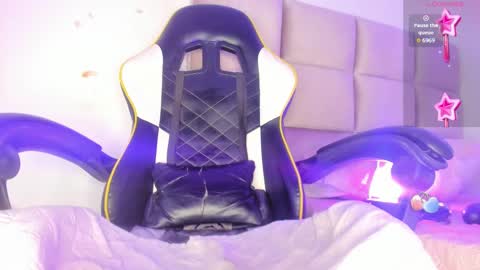  Zoe  online show from 01/10/25, 11:50