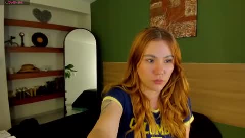 Snapshot of _zoe_3 chatting on 07/12/26, 03:14 Zoe online show from 07/12/26, 03:14