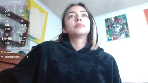 Zoe  online show from 12/17/24, 01:38