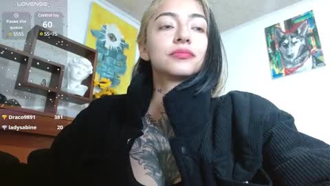 Zoe  online show from 02/12/25, 01:37