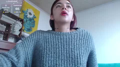 Zoe  online show from 09/17/25, 01:13