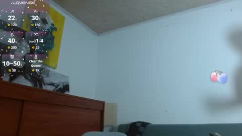 Zoe  online show from 09/24/25, 03:21