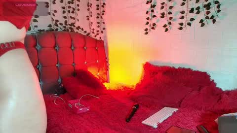 Snapshot of _zoegray chatting on 02/15/26, 02:08 zoe online show from 02/15/26, 02:08