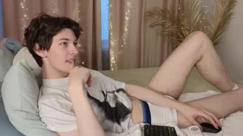 Denis online show from 11/12/25, 12:27