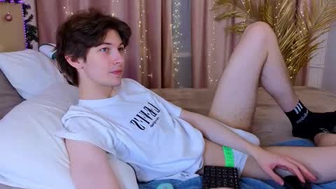 Denis online show from 12/21/25, 01:51