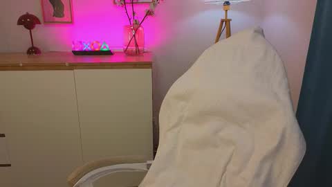 Denis online show from 02/19/26, 12:23