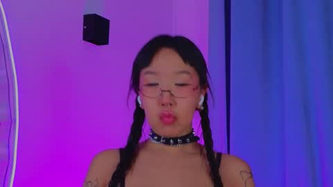 Snapshot of a1ly chatting on 01/16/25, 11:15 Ally online show from 01/16/25, 11:15