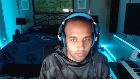 a4orce online show from 02/16/25, 12:19