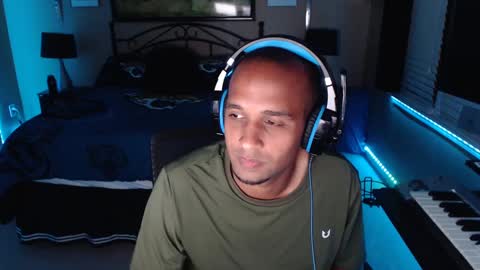 a4orce online show from 09/18/25, 02:35