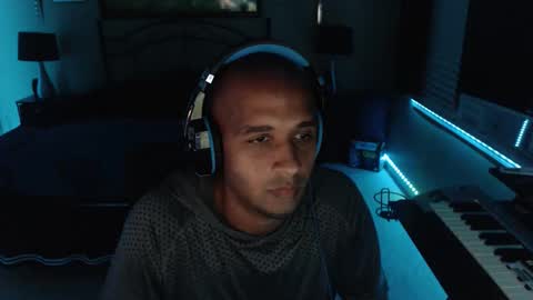 a4orce online show from 10/22/25, 02:12