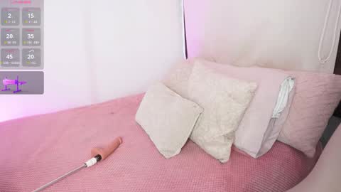 Alexandra  online show from 09/12/25, 11:10