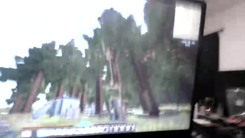 Snapshot of a_bored_dragon chatting on 12/18/25, 06:52 A Bored Dragon online show from 12/18/25, 06:52