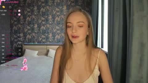 Adelina online show from 02/10/25, 08:31