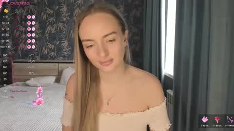 Adelina online show from 03/04/26, 09:04