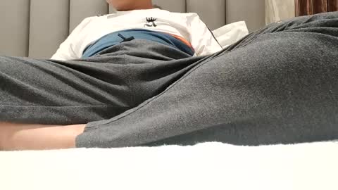 Snapshot of a_monu2020 chatting on 01/08/25, 06:09 Guess online show from 01/08/25, 06:09